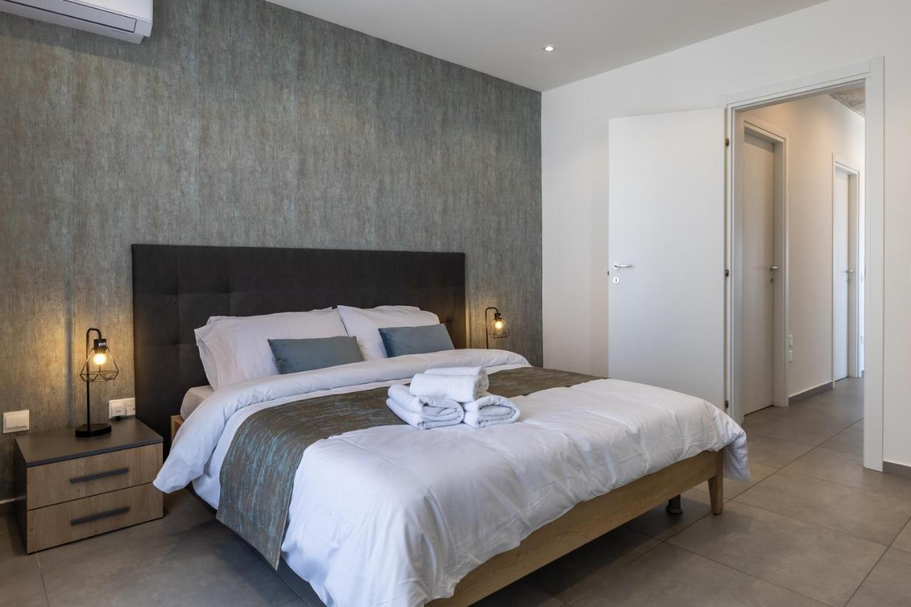 Seaside Luxury In Pembroke St Julians Apartment Екстериор снимка
