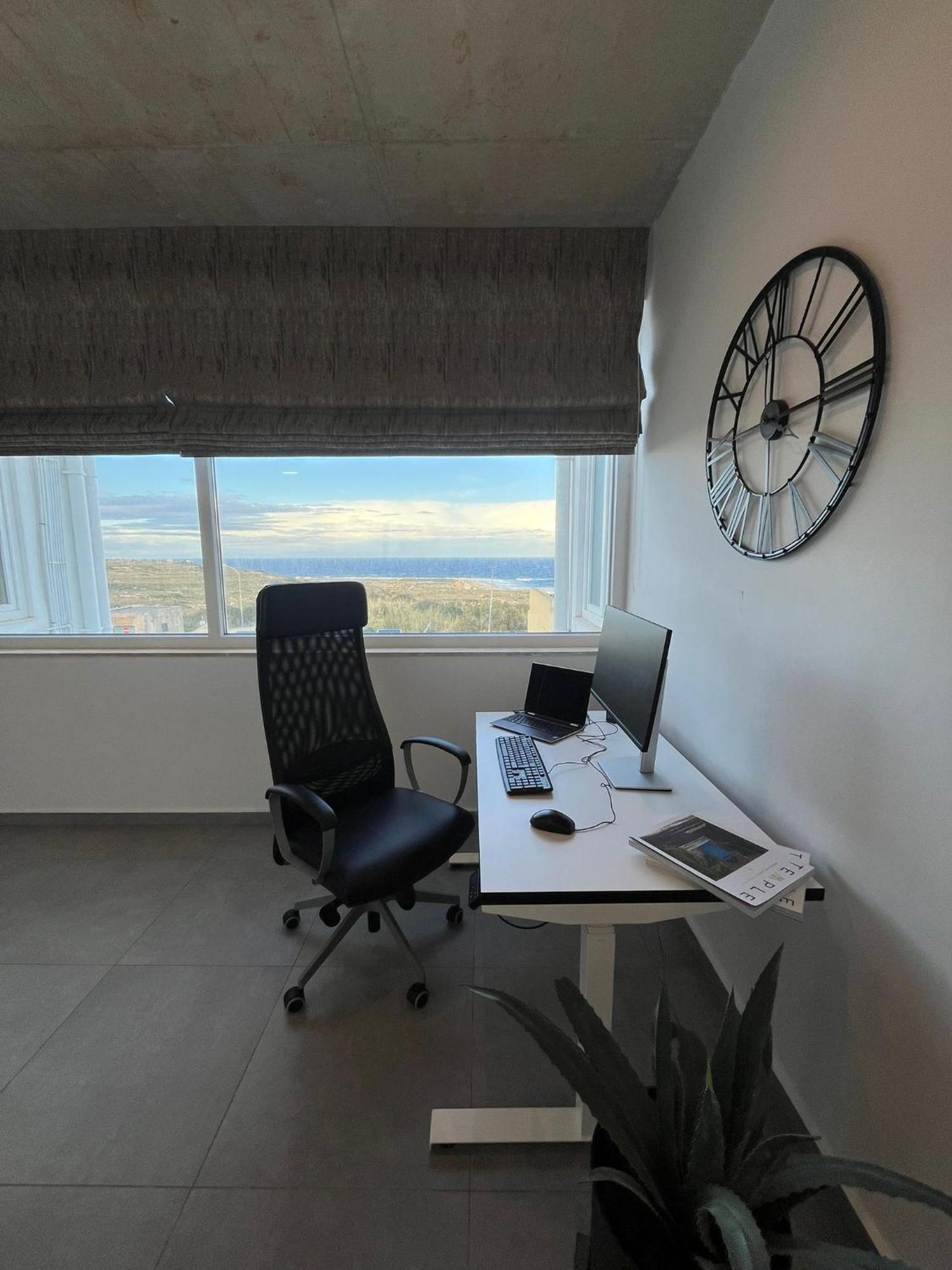 Seaside Luxury In Pembroke St Julians Apartment Екстериор снимка